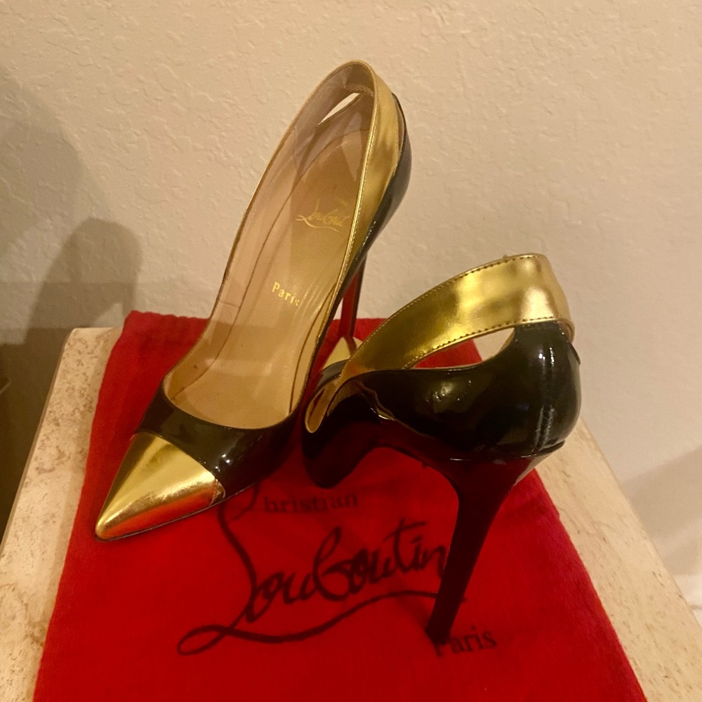 🔥 AUTHENTIC🔥CHRISTIAN LOUBOUTIN HEELS